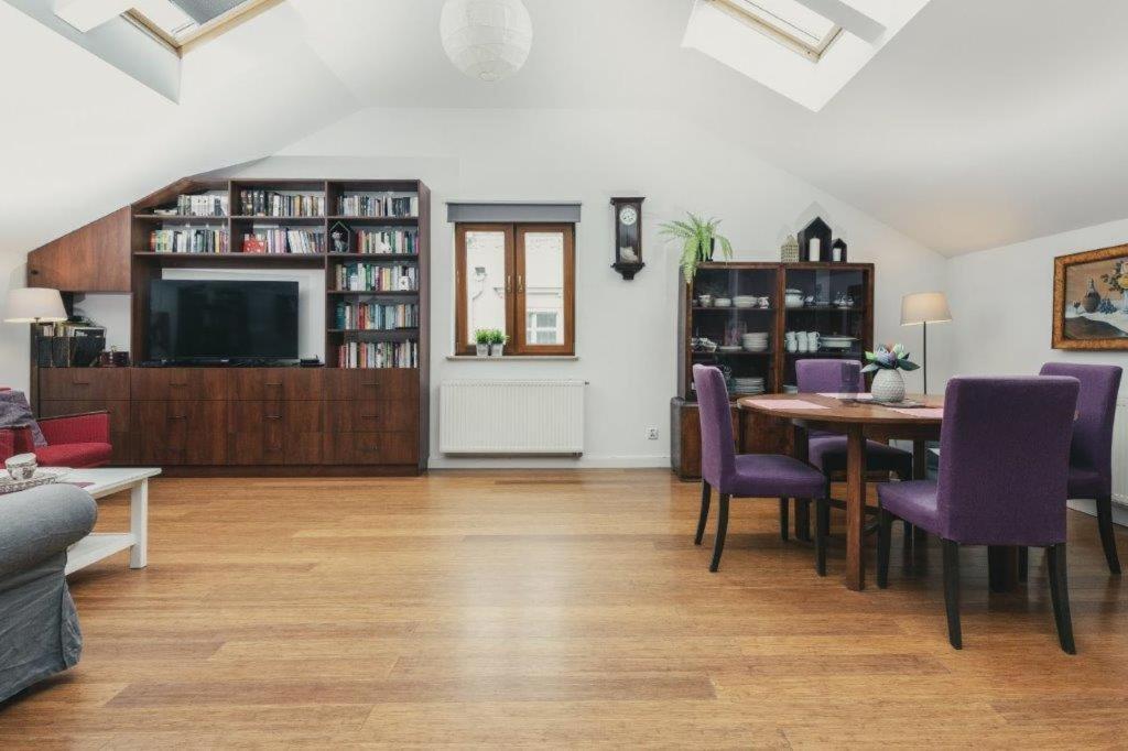 トチェフApartament Stare Miastoアパートメント エクステリア 写真