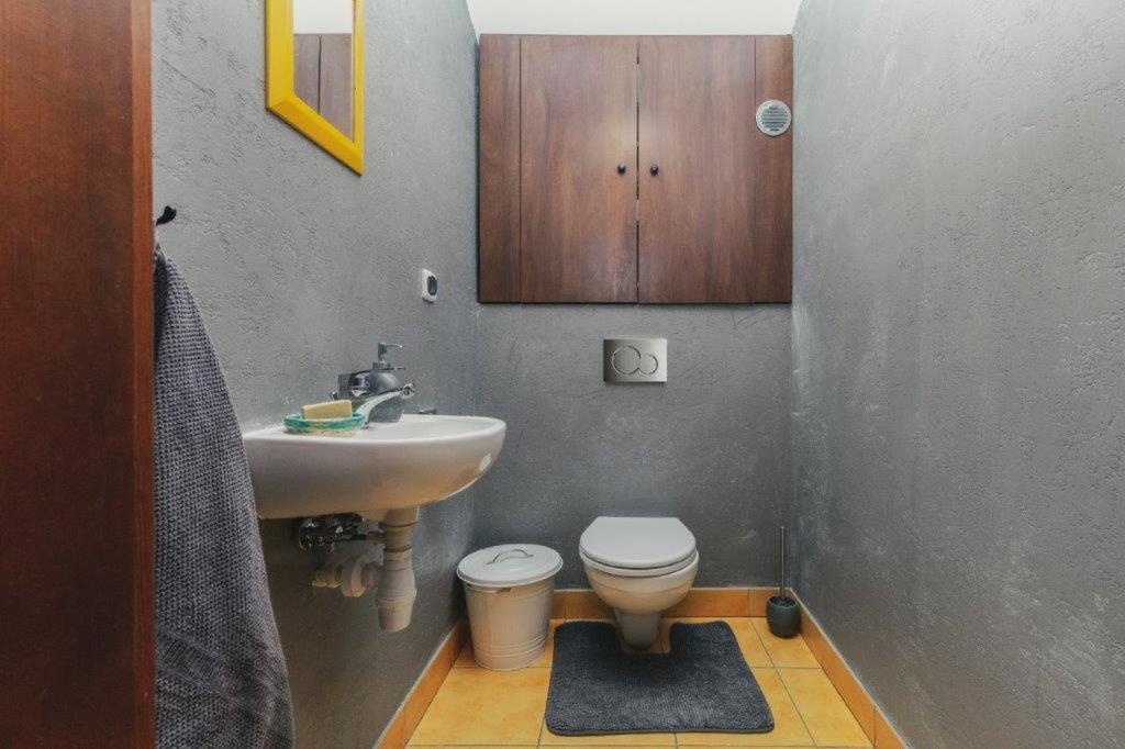 トチェフApartament Stare Miastoアパートメント エクステリア 写真